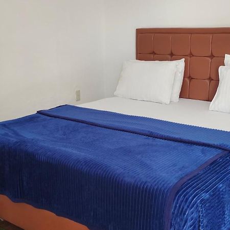 Noah Hotel Silangit Siborongborong Luaran gambar