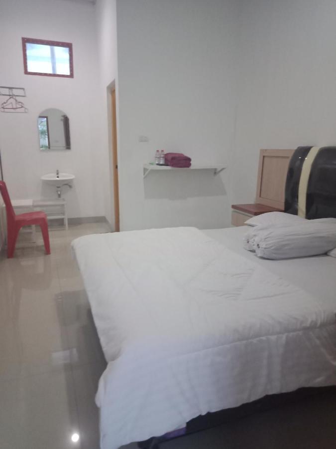 Noah Hotel Silangit Siborongborong Luaran gambar